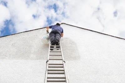 Peinture extérieure à Lesse — façades et ravalement